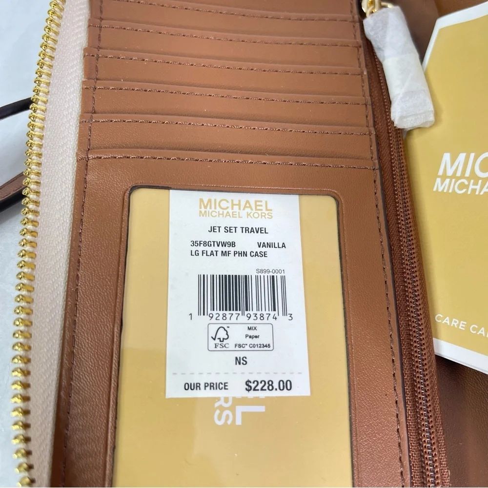 Michael Kors Jet Set Travel Vanilla MK Signature Large Flat MF Phone Case Wallet